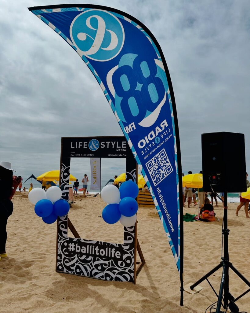 Home radio set up beach